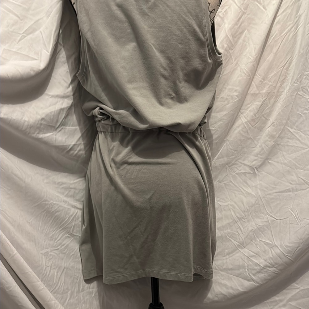 Zella Gray Sleeveless Dress - Picture 6 of 6